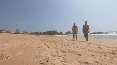play Nudist Beach Adventure: Das öffentliche Nacktheit des Paares in Mexiko