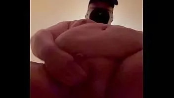 Reproducir ¡Primer video de cole haciendo dominación!