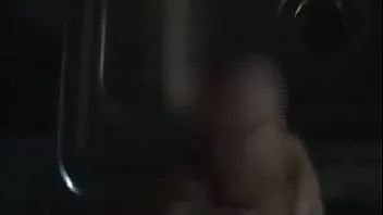 Riproduci Mi sono filmato sparando il mio sperma nel lavandino