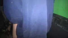 Riproduci Fuck amatoriale latina a perizoma sulla sedia da cucina