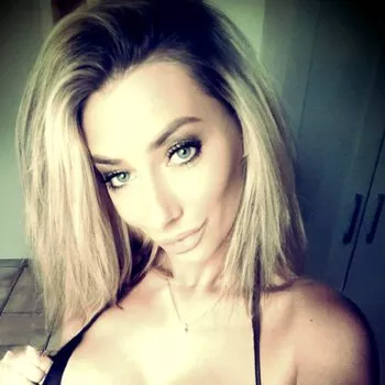 Actrita Vika Viktoria