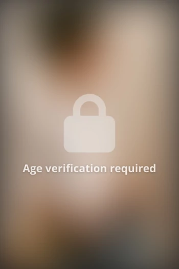 अभिनेता Elena Vega